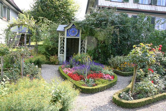 Adolf Dietrich Garten in Berlingen. Bild © Tourismus Untersee