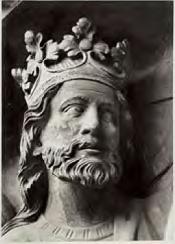 Christus vom Tympanon der Marienkr&ouml;nung (Detail). Stra&szlig;burg, M&uuml;nster, S&uuml;dliches Querschiffportal, um 1220. 