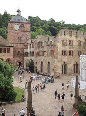 Ruprechtsbau, von der Galerie des Gläsernen Saalbaus aus gesehen