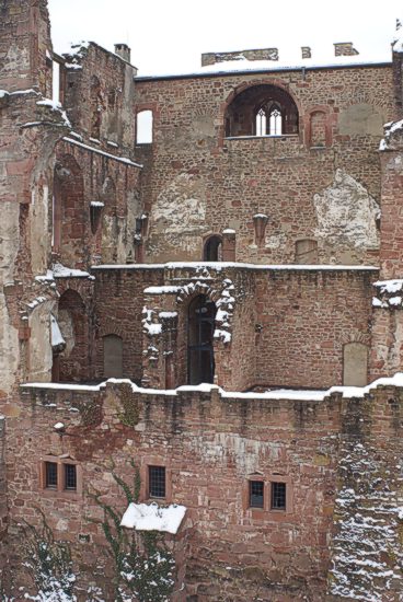 Heidelberg, Schloss: Blick ins Innere des Herrentafelbaus