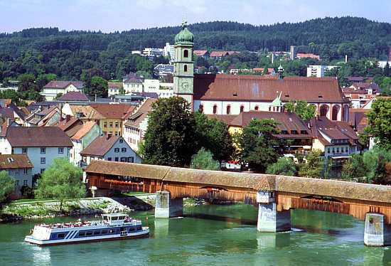 Bad Säckingen mit der Stiftskirche St. Fridolin