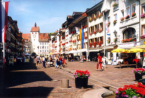 Kaiserstraße nach Westen mit Blick zum Unteren oder Basler Tor