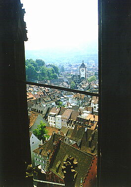 Blick auf die Stadt mit dem Schwabentor