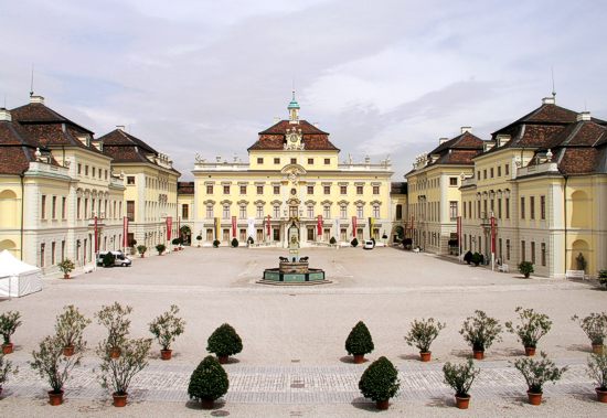 Schloss Ludwigsburg, Sommer- und Residenzschloss der wrttembergischen Herzge und Knige
