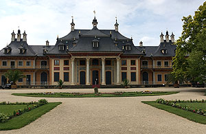 Pillnitz, Wasserpalais mit Barockgarten