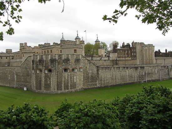 Mauergürtel des Tower of London
