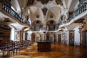 Rokoko-Bibliothek St. Peter