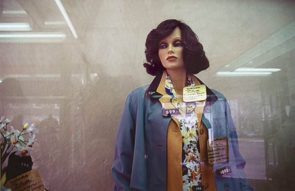 Window Shoppi9ng - Eine Forogeschichte des Schaufensters: Modehaus Verena